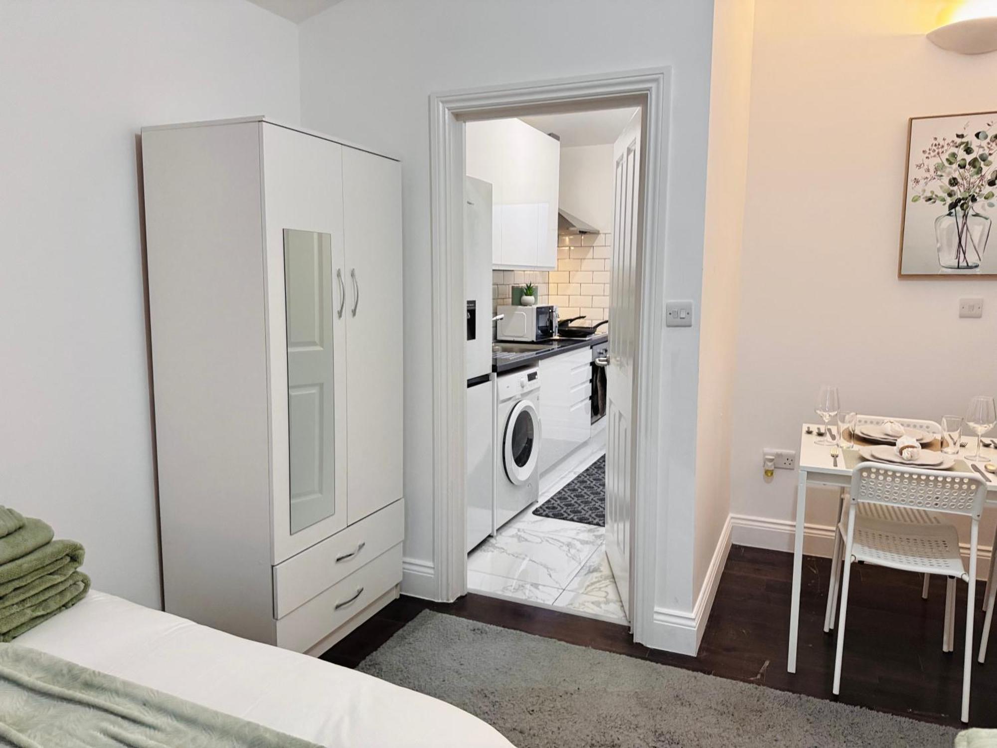 Family Retreat 30min To Londra